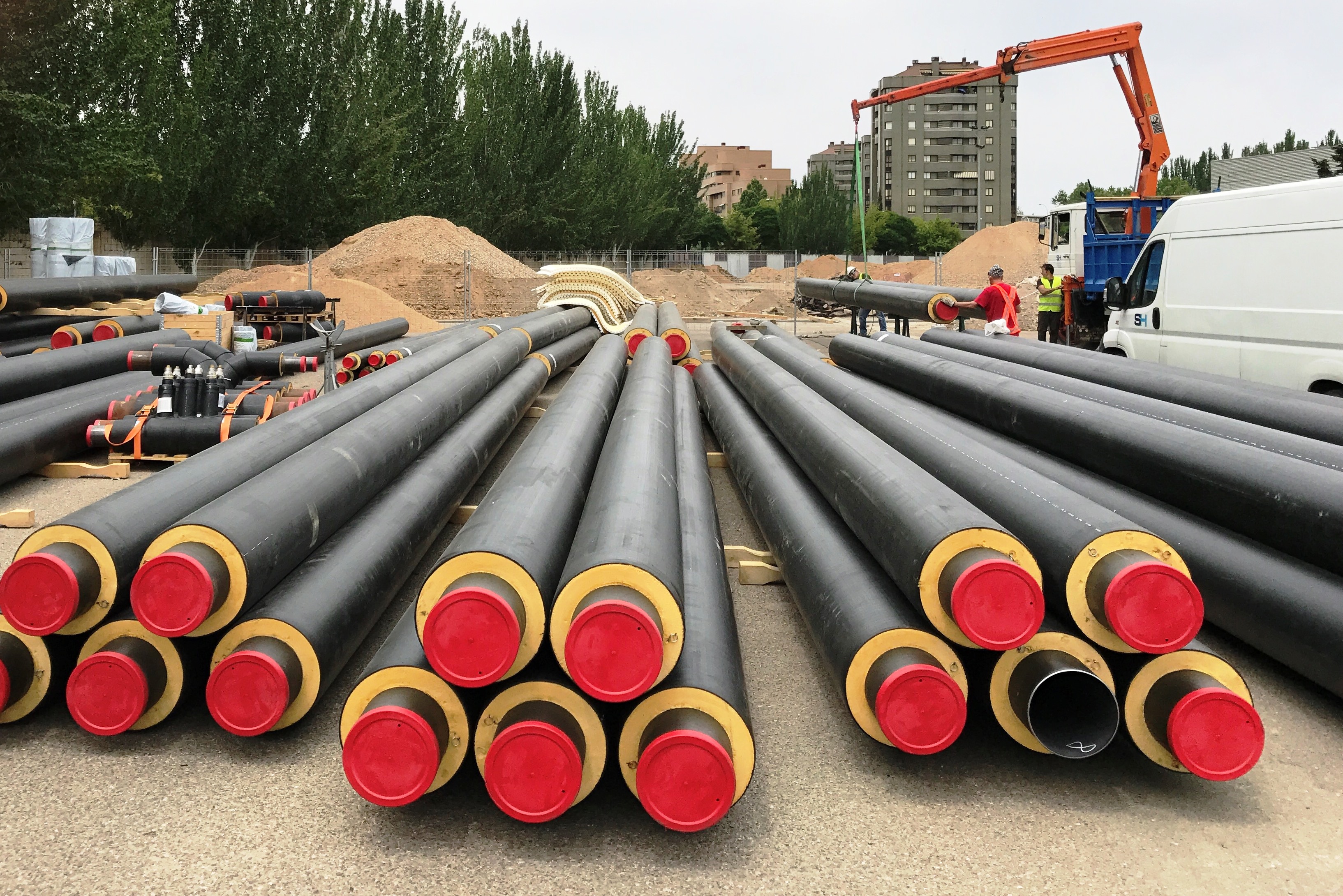 Pre-insulated pipes
